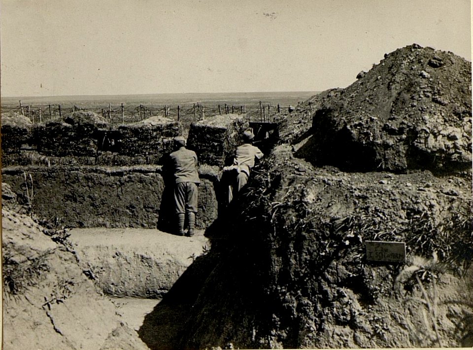 Stellungen bei Feldjägerbataillon 32 an der Strypa (BildID 15527485)
