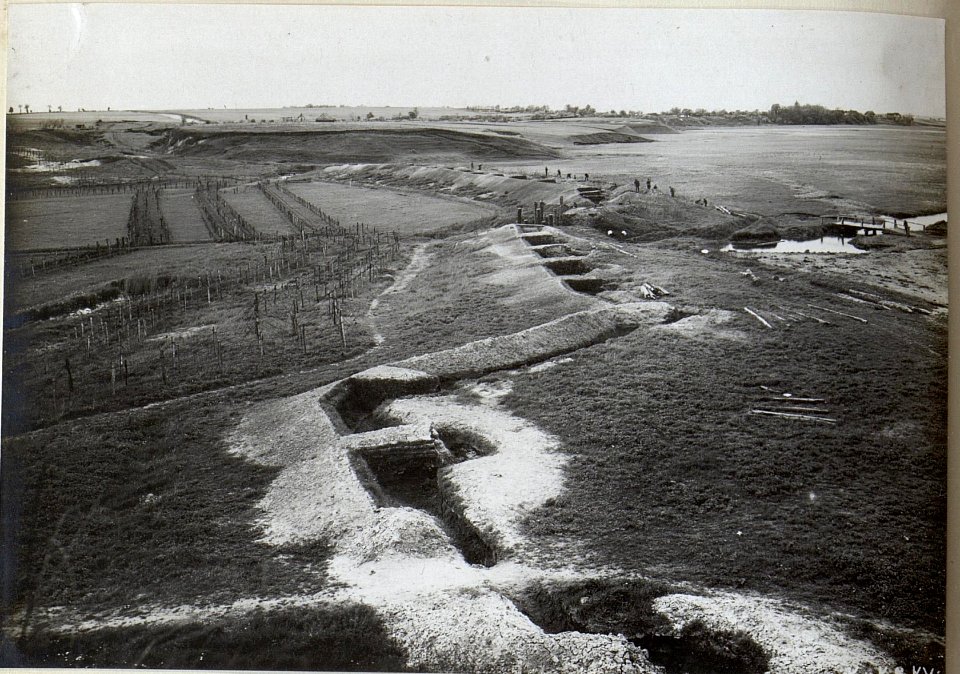 Stellungen im Sumpf bei Wygodanka (BildID 15691321)