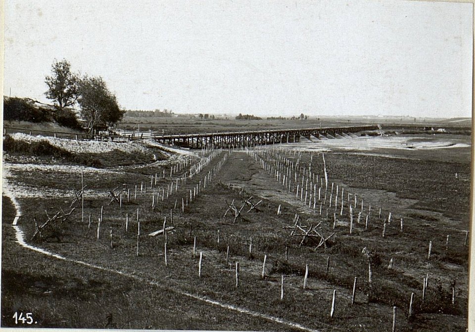 Stellungen und Hindernis bei der Styrbrücke von Miluszy und Wiskow. (BildID 15691566)