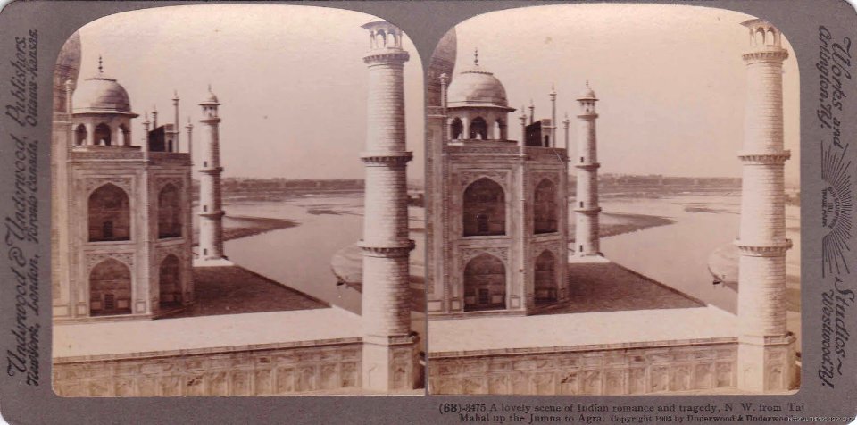 Stereo card of the Taj Mahal in 1903