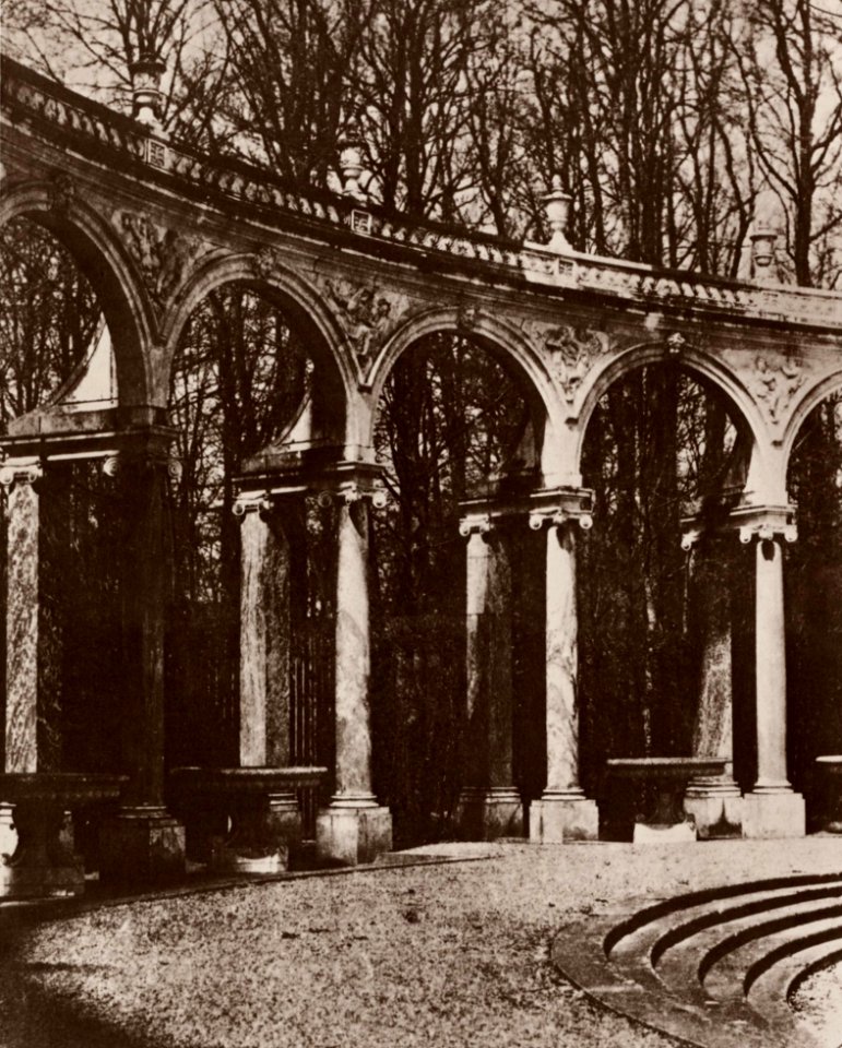 Stevenson, Robert Louis - Ballsaal (Wäldchen der Kolonnaden) (Zeno Fotografie)