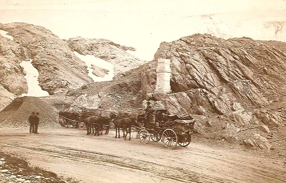 Stilfser Joch Pass