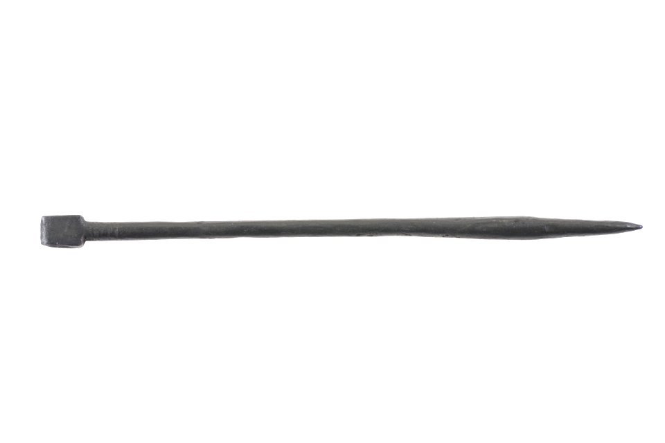Stilus in ijzer, 75 tot 150 NC, vindplaats- Tongeren, Keverstraat, 1967, tempelterrein, collectie Gallo-Romeins Museum Tongeren, GRM 10989