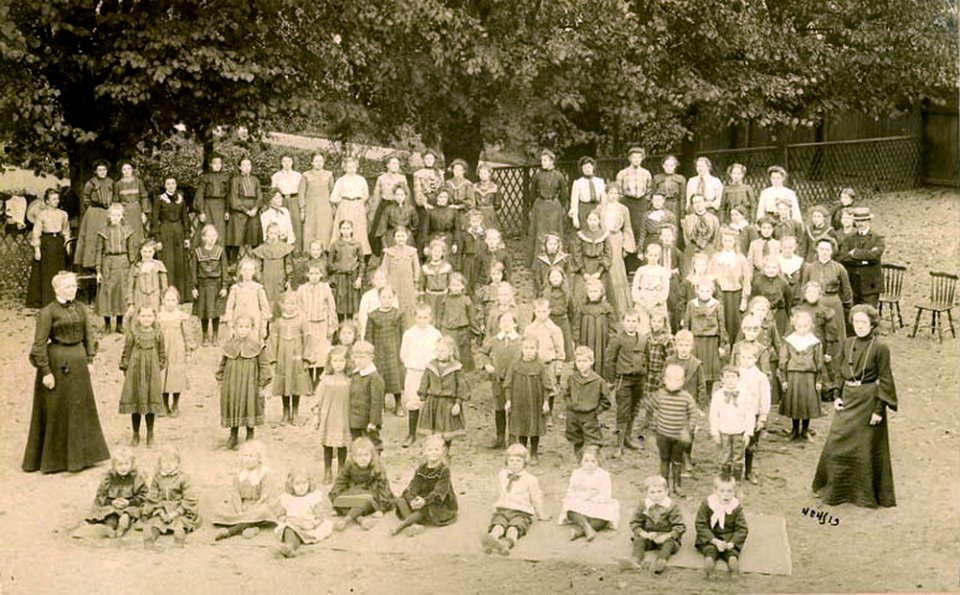 Stockholm, school photograph (J David, ca 1905-10) - 1