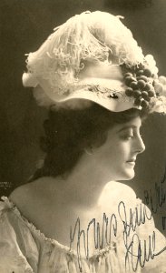 Stock actress Jane Tyrrell (SAYRE 12238)