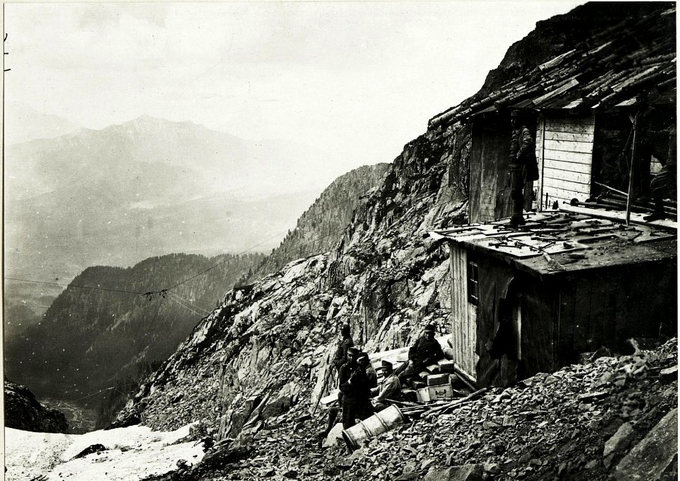 Stndpunkt Ceremana- Tal, Obere Seilbahnstation. (BildID 15424281)