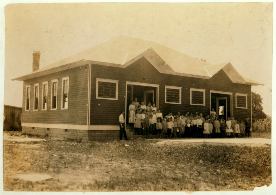Stithton School opened July 24th. Enrolment (sic) of 60 out of 186 in district. This low average is due to there being over 100 Catholic children in district and they will go to Parochial LOC nclc.00466