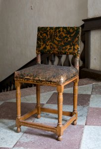 Stol med gyllenläder - Skoklosters slott - 103811