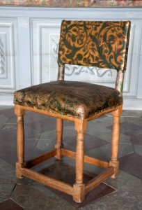 Stol med gyllenläder - Skoklosters slott - 103721