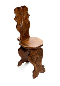 Stol s. k. scabello i valnöt, 1600-tal - Hallwylska museet - 108416