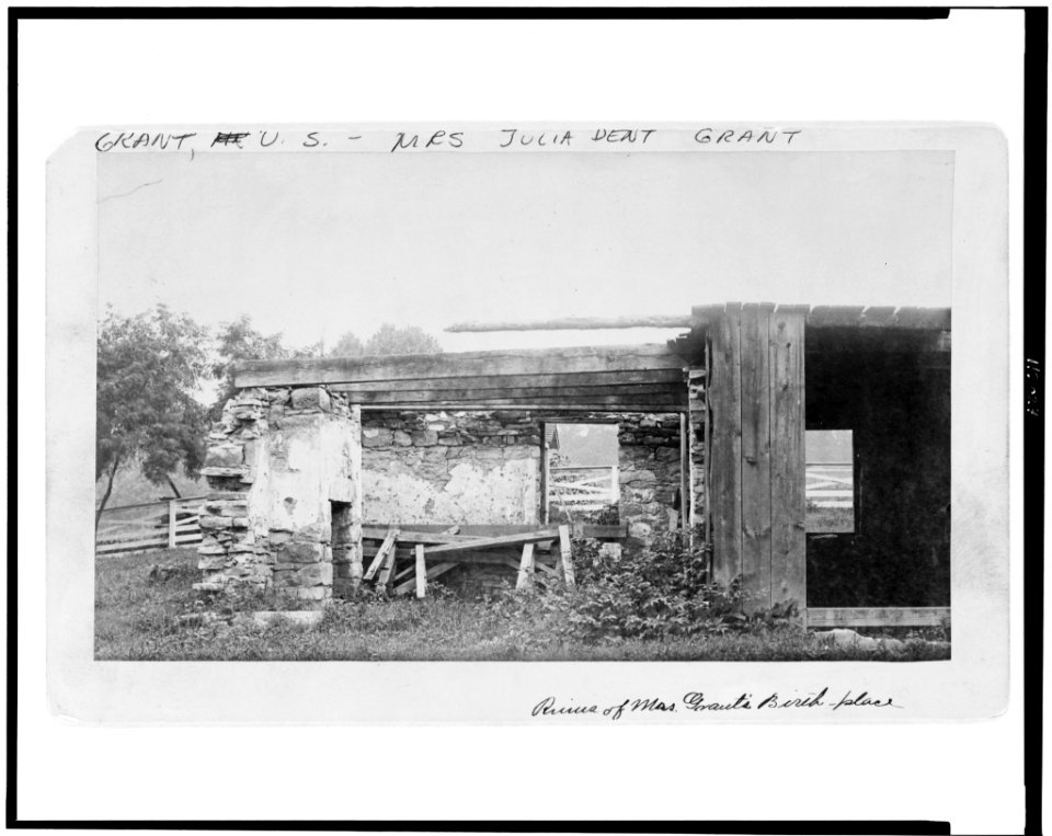 Stone summer kitchen on grounds of Whitehaven, St. Louis County, Missouri LCCN95506582