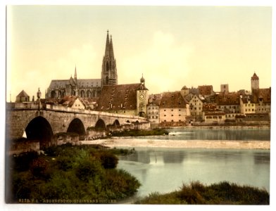 Stone Bridge (i.e. Steinerne Brücke) and cathedral, Ratisbon (Regensburg), Bavaria, Germany-LCCN2002696173