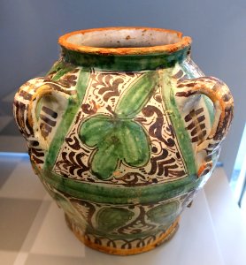 Storage vase, Teruel, Spain, 16th century AD, ceramic - Museo Nacional de Artes Decorativas - Madrid, Spain - DSC08221 photo