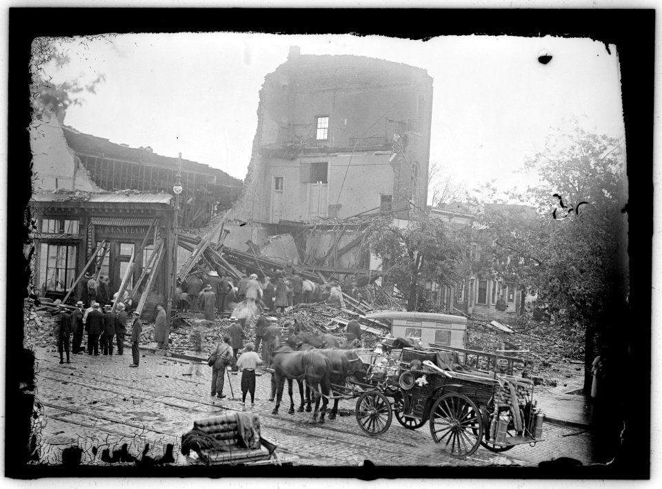 STORM DAMAGE LCCN2016864779