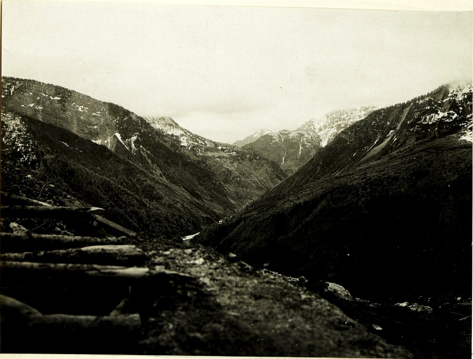 Stpkt, Art-Beobachter Bombacgstellung ¤ 1120 Studene alta, Studena bassa und Frattagraben. (7-5.1917.) (BildID 15500344)