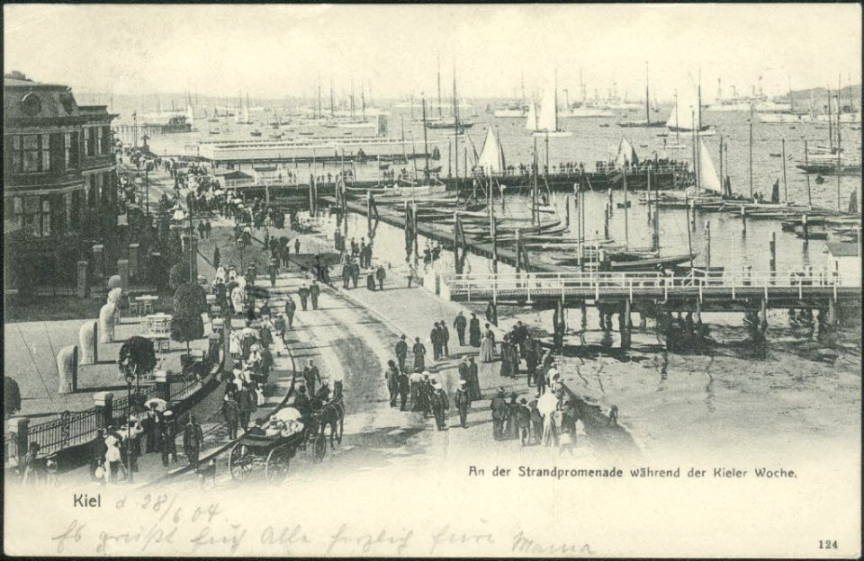 Strandpromenade zur Kieler Woche (Kiel 27.834)