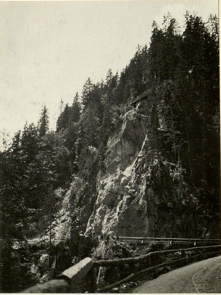 Strasse EGGERALM WEISENBACHTHAL. Aufgenommen am 17. Juli 1916. (BildID 15478514)