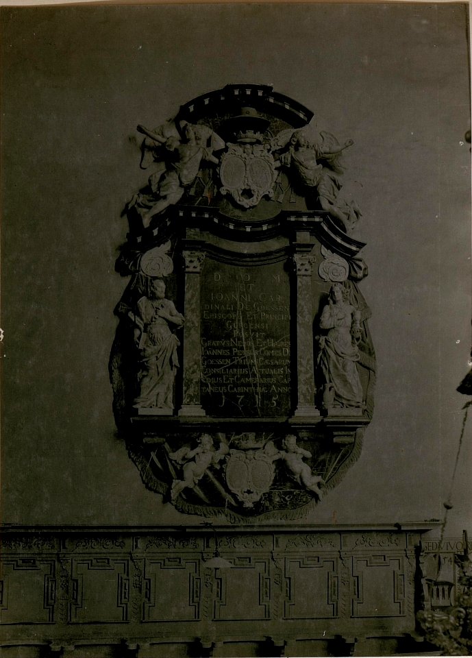 Strassburg, Grabdenkmal in der Pfarrkirche. (BildID 15510089)