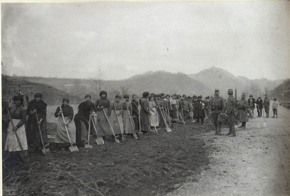 Strassenbau Campea. (BildID 15668249)