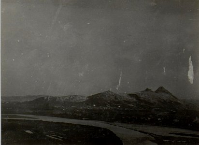 Strassenscenen in Mitrovica. Aufgenommen im Jänner 1916. (BildID 15454566)