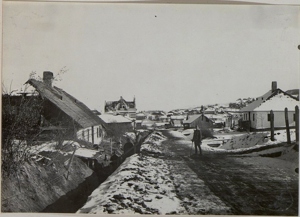 Strasse in Wama an der rumänischen Grenze. (BildID 15448858)