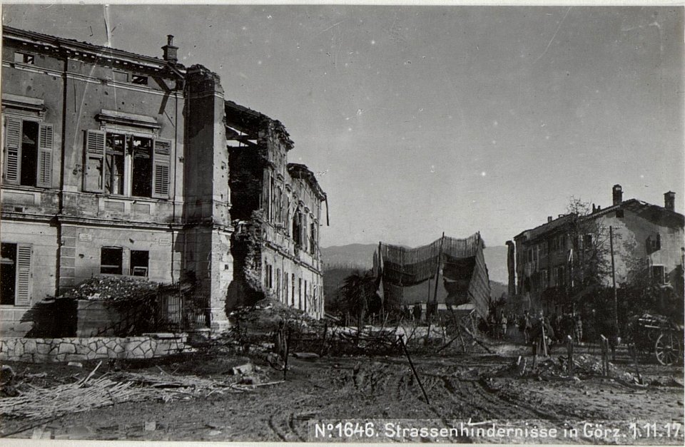 Strassenhindernisse in Görz.1.11.17. (BildID 15607949)