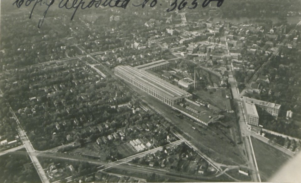 Stratford Ontario from the Air (HS85-10-36500)