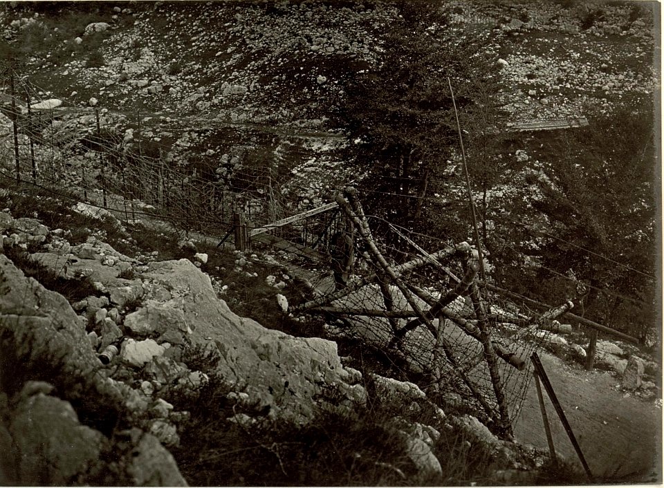 Strassensperre Kerschowetz. (BildID 15461063)