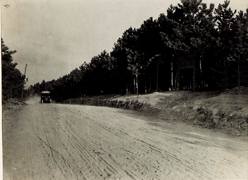 Straße zur Stellung Zagrajc. (BildID 15574199)