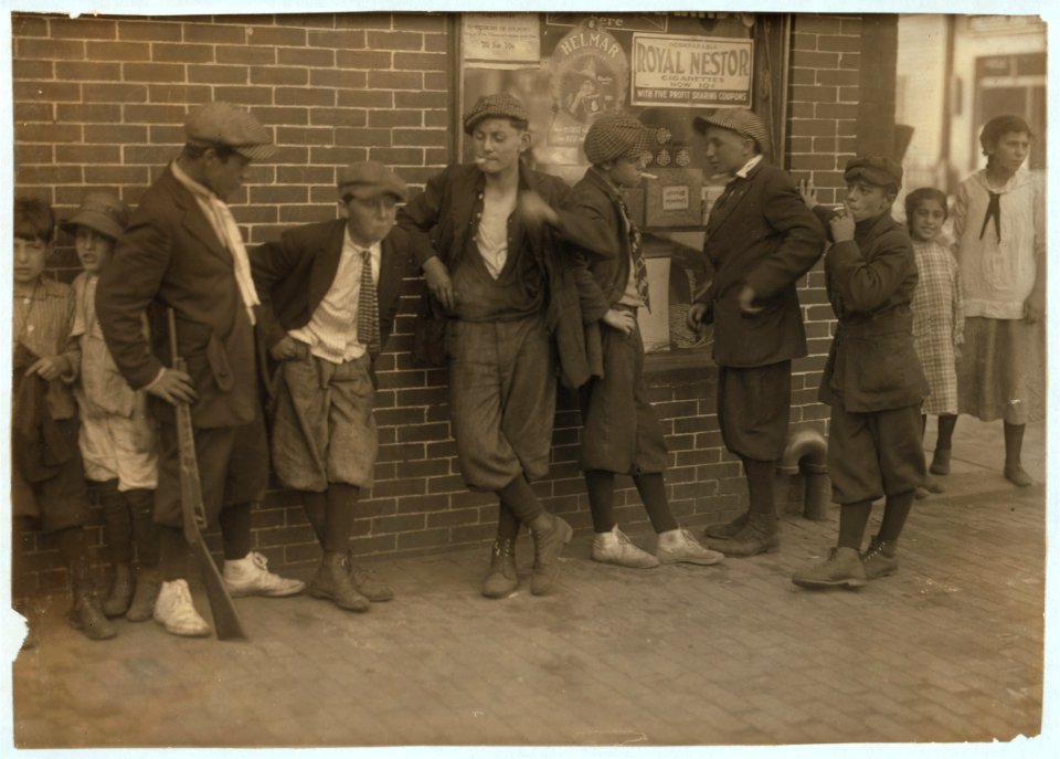 Street gang - cor(ner) Margaret & Water Streets - 4-30 P.M. LOC cph.3b33287