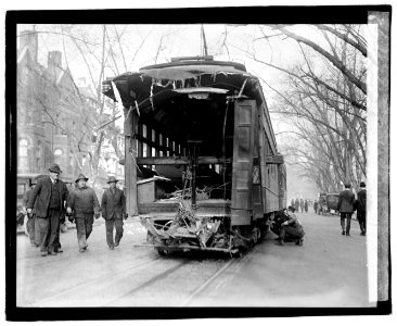 Street car wreck LOC npcc.03414