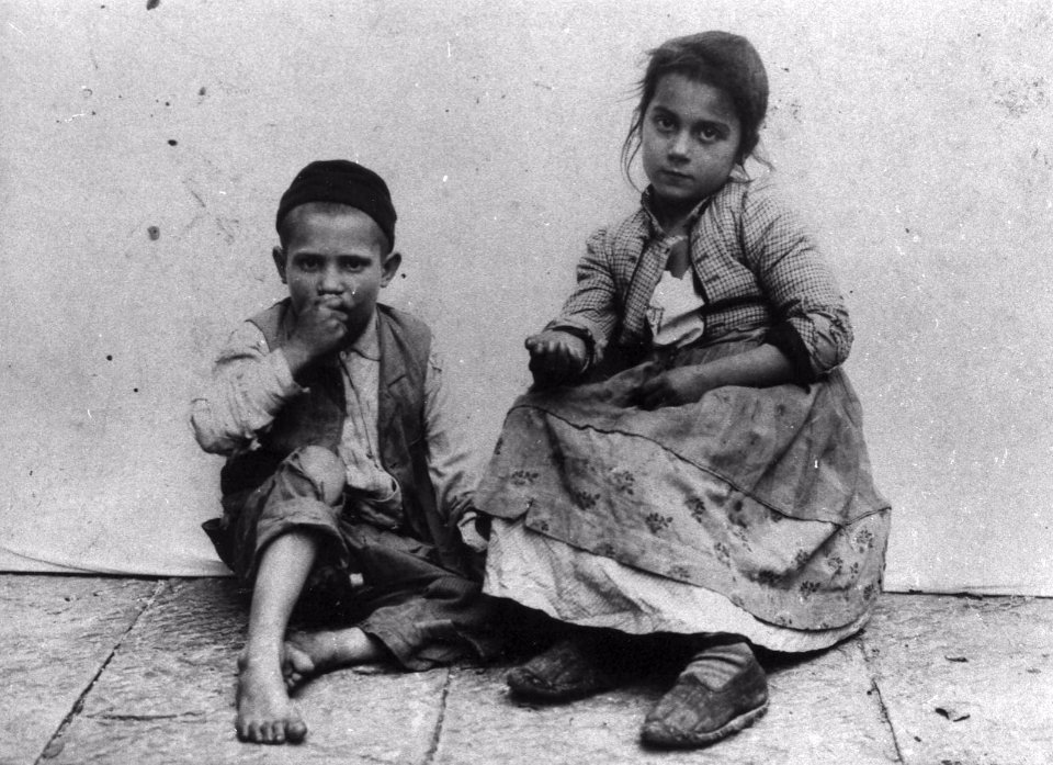 Street children - Naples 1800
