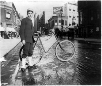 Street types of New York City- Messenger boy and bike LCCN2002699100