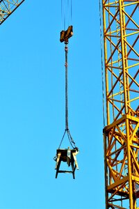 Crane arm lift loads construction work