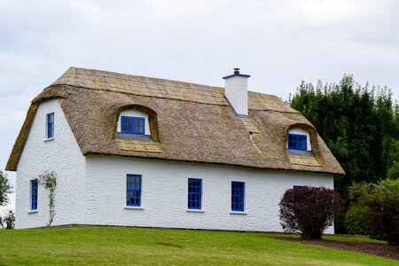 Thatched roof ireland traditional