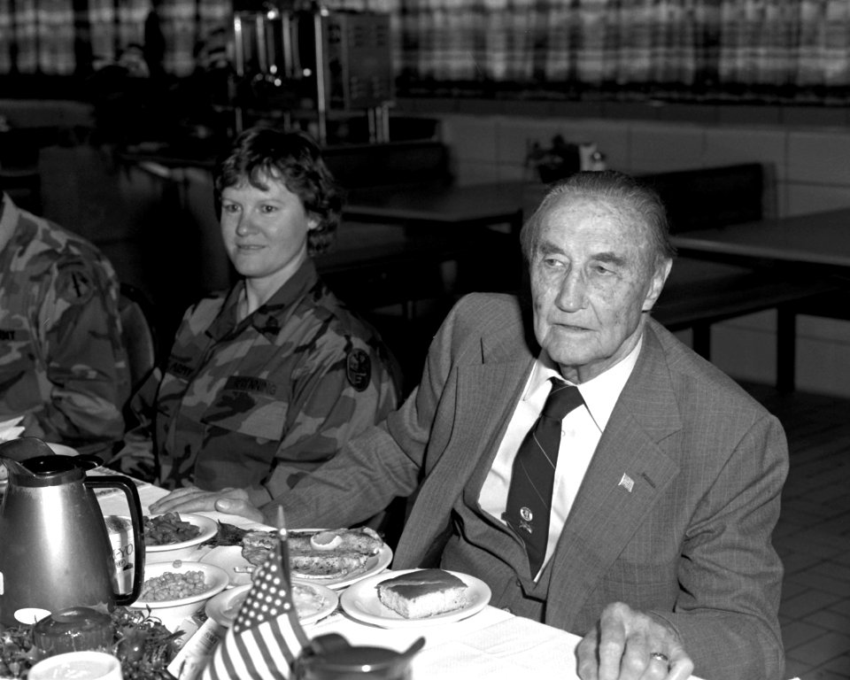 Strom Thurmond sits beside Cynthia Repenning