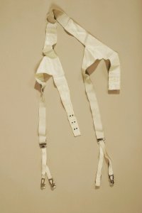 Strumphållare till fäktdräkt - Livrustkammaren - 5379
