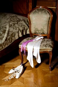 Strumpor med strumpeband och skor - Hallwylska museet - 86594