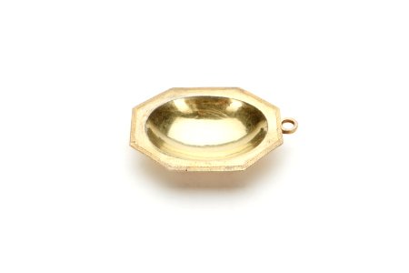 Ställning av förgyllt silver med oval till sten avpassad fördjupning - Skoklosters slott - 92328