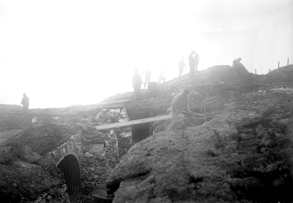 Stück des Kehlgrabens von Stützpunkt 1 - CH-BAR - 3239262