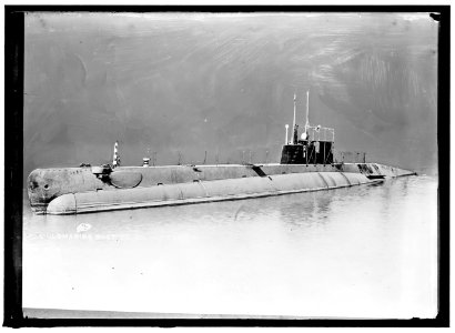 SUBMARINE LOC hec.05606