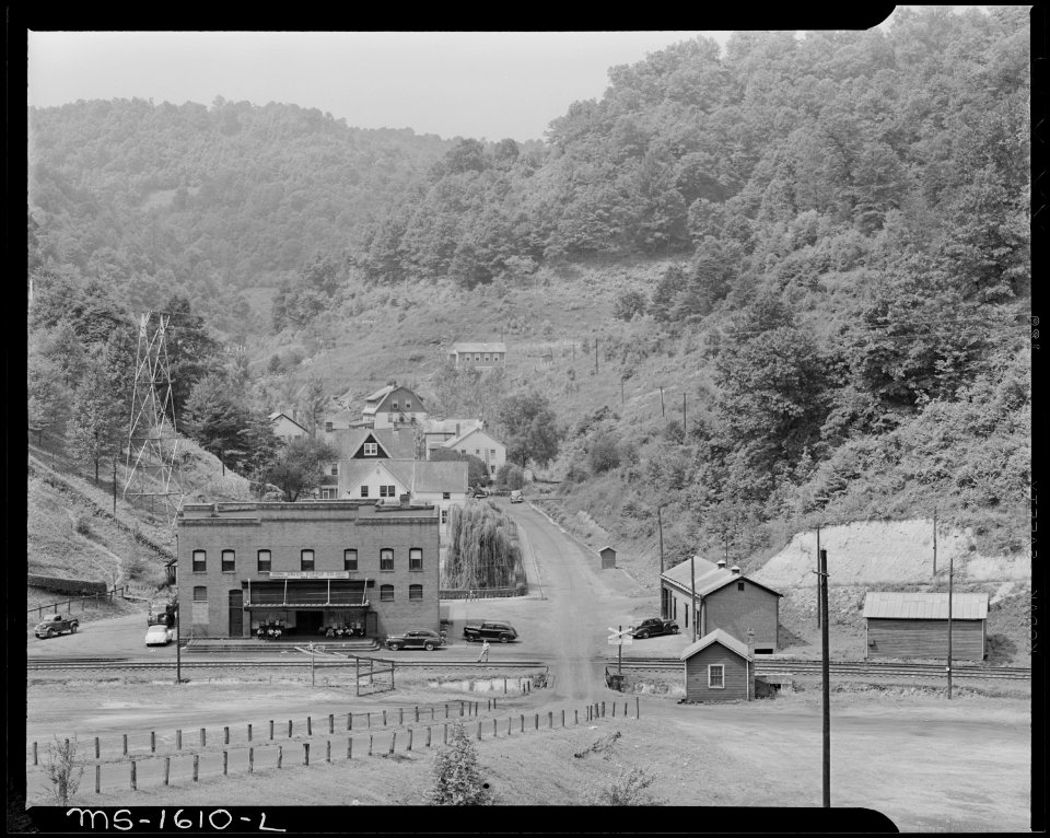 Subsidiary company store, railroad tracks and houses. U.S. Coal and Coke Company, Gary Mines, Gary, McDowell County... - NARA - 540877