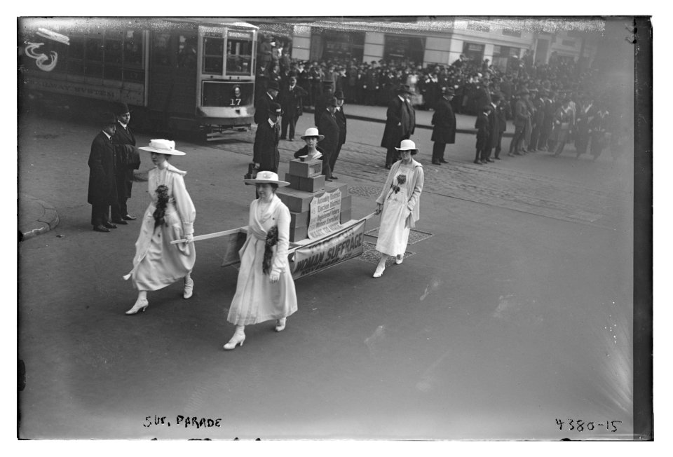 Suf. (i.e. suffrage) parade LCCN2014705756