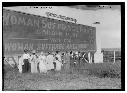 Suffrage farmers LCCN2014705069 photo