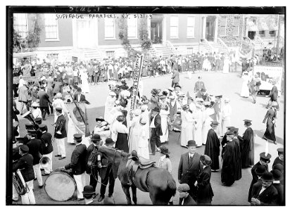 Suffrage Paraders, N.Y. LCCN2014692613
