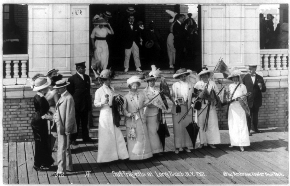Suffragettes at Long Beach, N.Y., 1912 LCCN2005693329