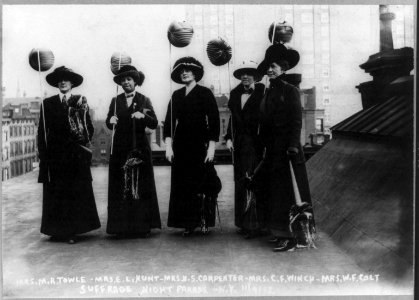 Suffragette night paraders, N.Y.- Mrs. M.R. Towle, Mrs. E.L. Hunt, Mrs. H.S. Carpenter, Mrs. C.F. Winch, and Mrs. W.F. Colt LCCN2001704322