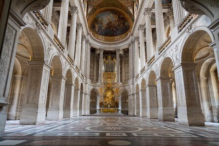 France chateau famous