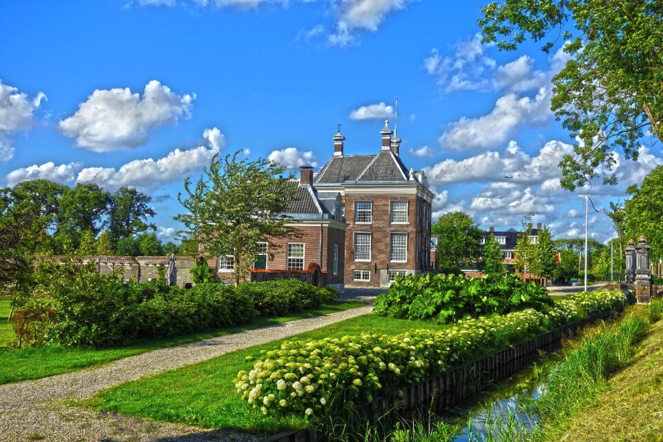 Building house eighteenth century