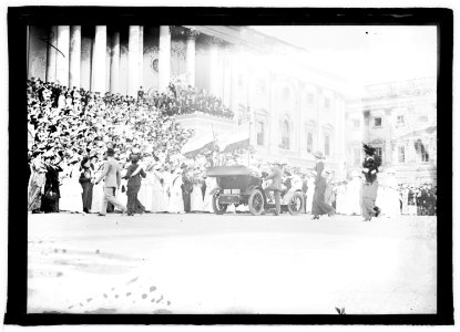 Suffragettes, (Washington, D.C.), 1915 LCCN2016851266 photo